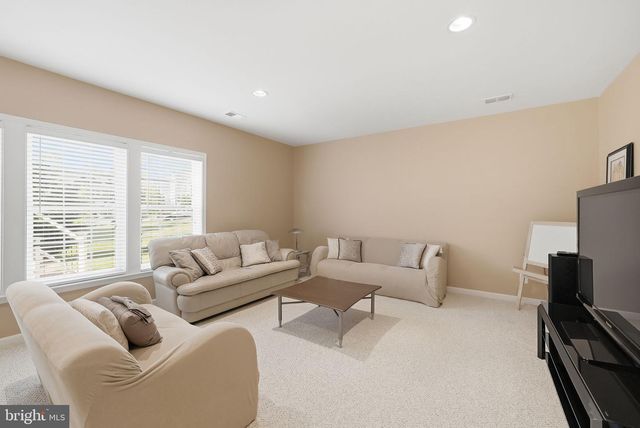 4909 SAMMY JOE DR, Fairfax, VA 22030