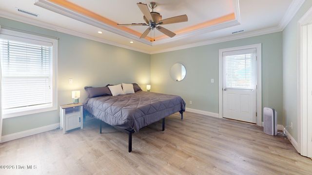 337 NE 41st Street, Oak Island, NC 28465