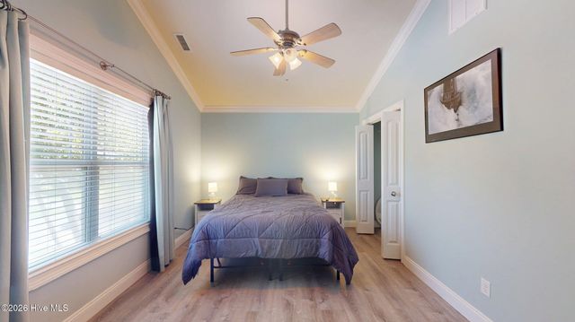 337 NE 41st Street, Oak Island, NC 28465