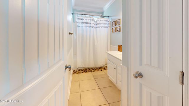 337 NE 41st Street, Oak Island, NC 28465