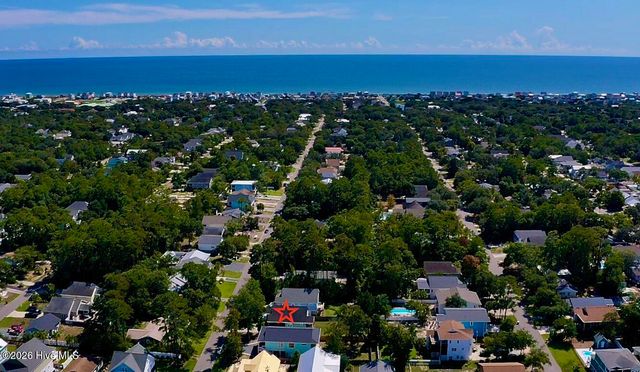 337 NE 41st Street, Oak Island, NC 28465
