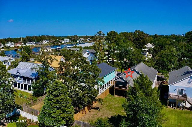 337 NE 41st Street, Oak Island, NC 28465