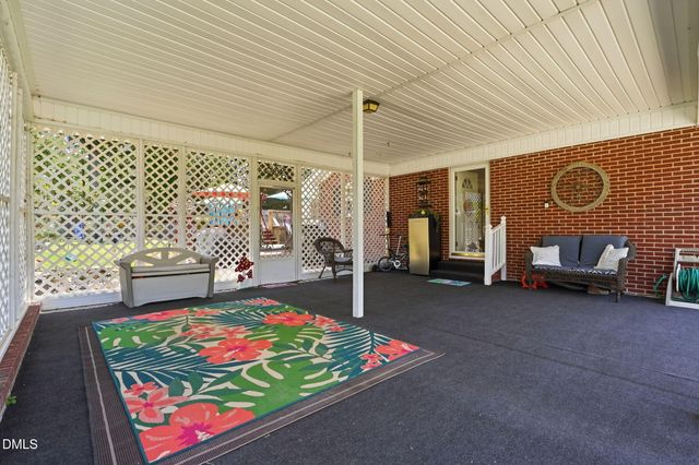 403 W Eason Street, Macclesfield, NC 27852