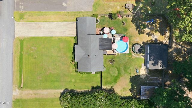403 W Eason Street, Macclesfield, NC 27852