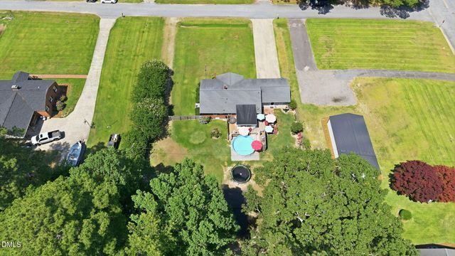 403 W Eason Street, Macclesfield, NC 27852