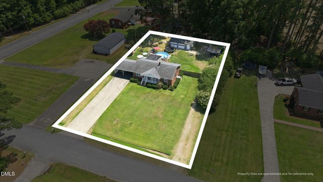 403 W Eason Street, Macclesfield, NC 27852