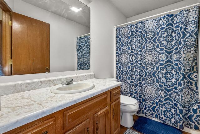 3845 92nd Drive, Urbandale, IA 50322