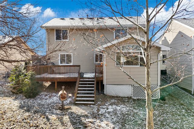 3845 92nd Drive, Urbandale, IA 50322