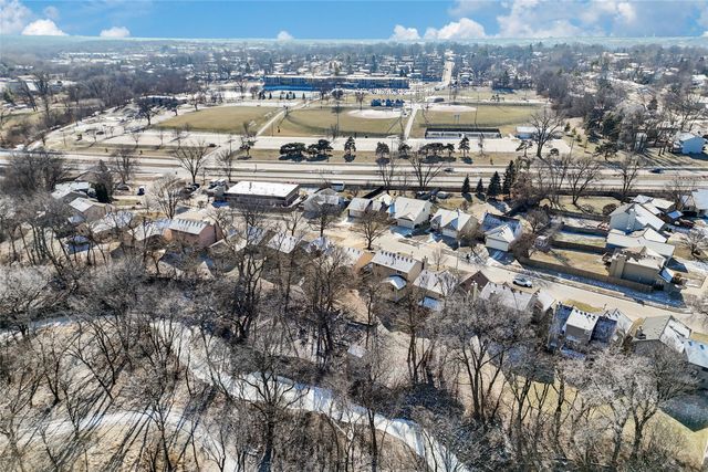 3845 92nd Drive, Urbandale, IA 50322