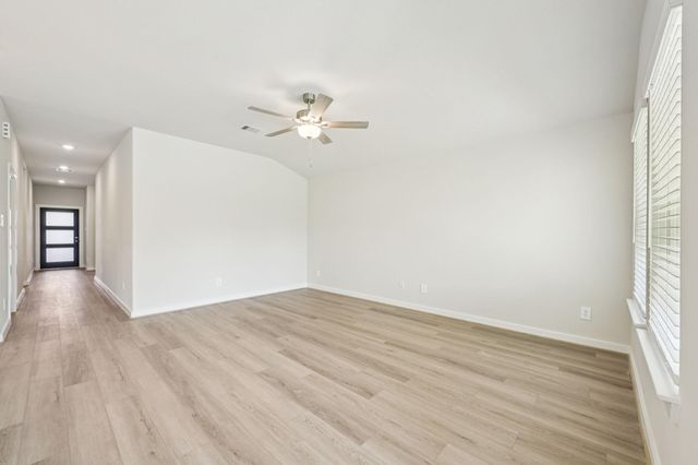 5917 Mockingbird Lodge Lane, Pearland, TX 77584