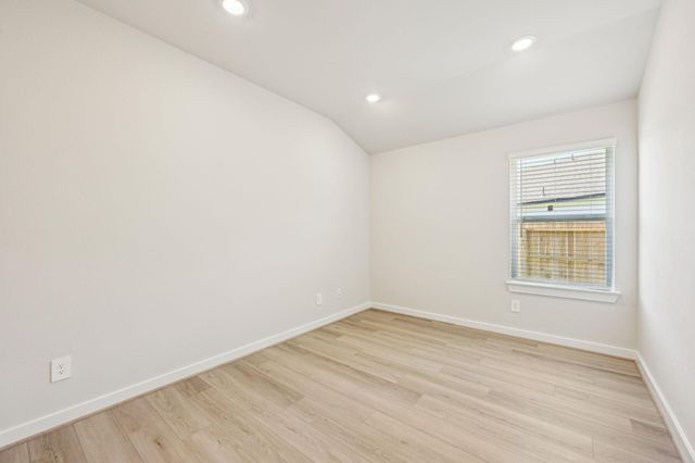 5917 Mockingbird Lodge Lane, Pearland, TX 77584