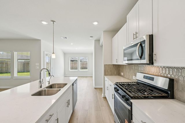 5917 Mockingbird Lodge Lane, Pearland, TX 77584