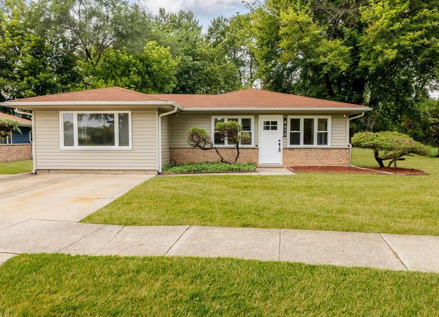 574 Lakewood Boulevard, Park Forest, IL 60466