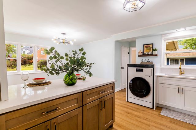 574 Lakewood Boulevard, Park Forest, IL 60466