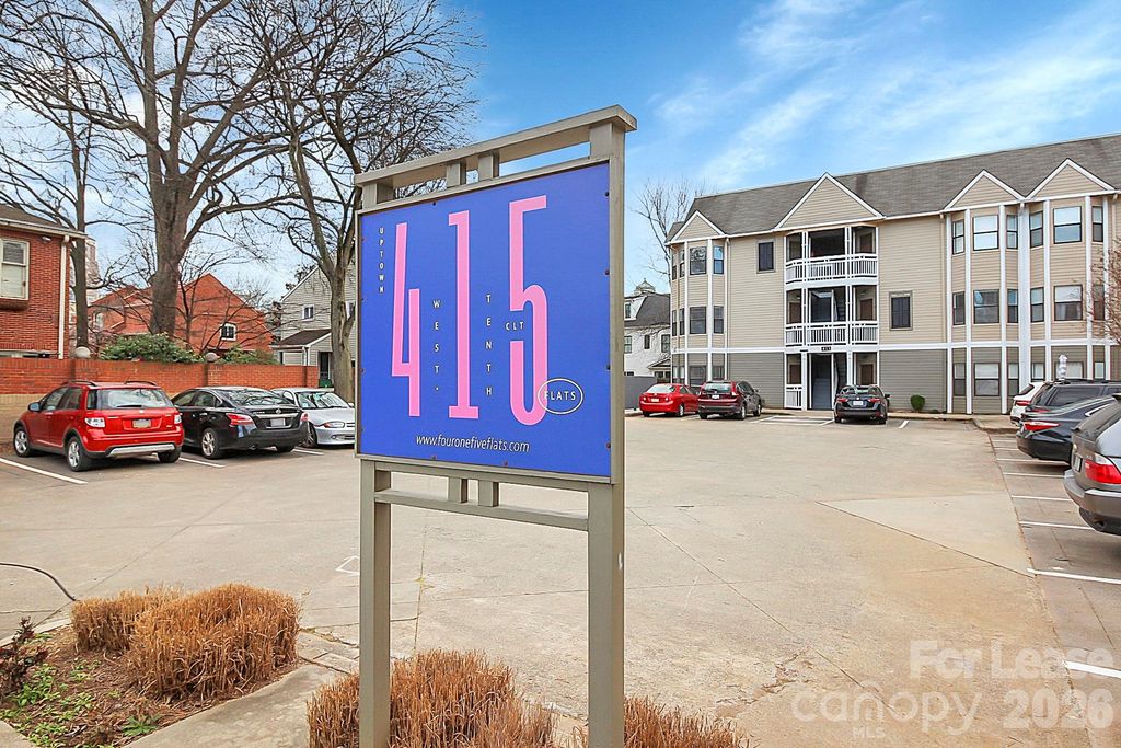 415 W 10th Street 1B, Charlotte, NC 28202