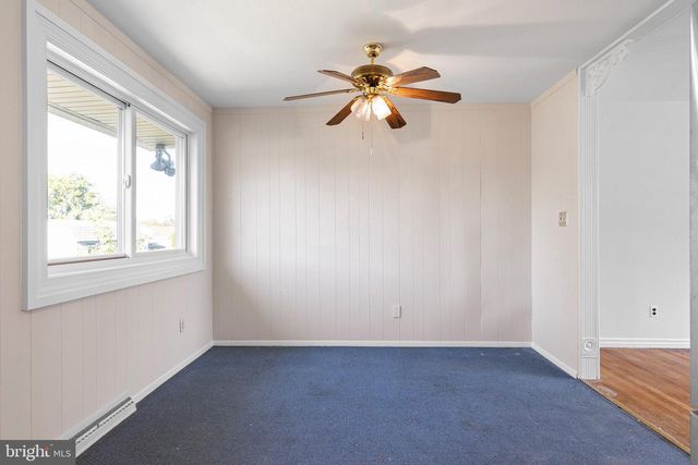 8 TREVETT BLVD, Newark, DE 19702