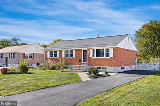 8 TREVETT BLVD, Newark, DE 19702
