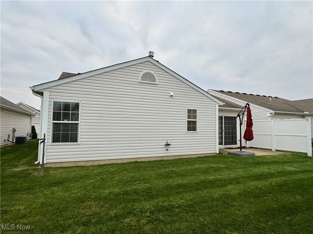 118 Carrington Court, Elyria, OH 44035