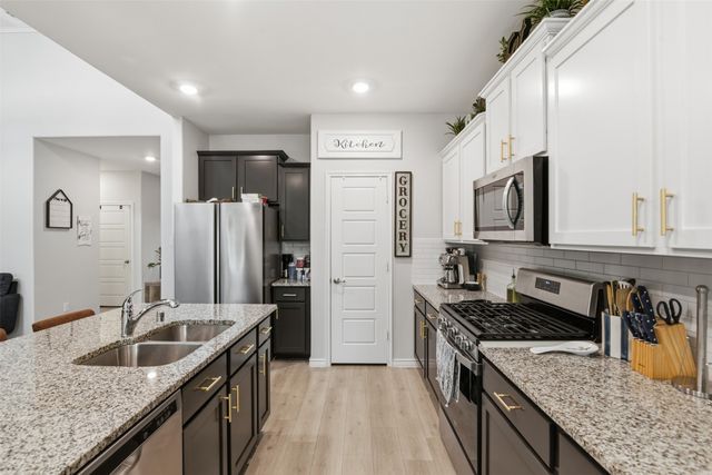 161 Mockingbird Way, Caddo Mills, TX 75135