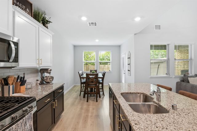 161 Mockingbird Way, Caddo Mills, TX 75135