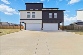 1303 SW Poigai 1 & 2, Bentonville, AR 72713