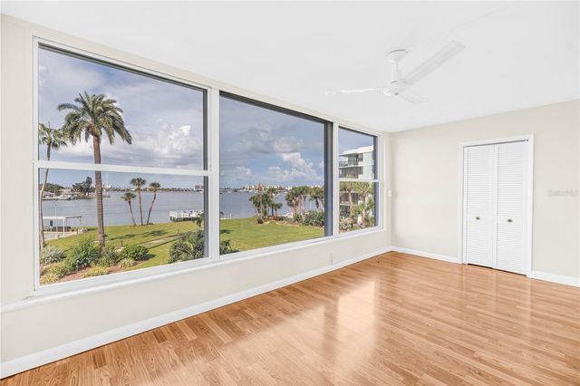 1868 SHORE DRIVE S 310, South Pasadena, FL 33707