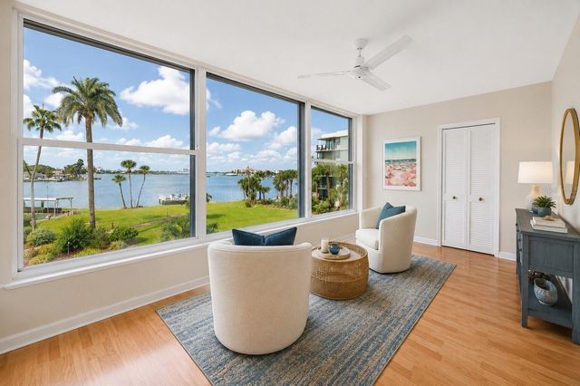 1868 SHORE DRIVE S 310, South Pasadena, FL 33707