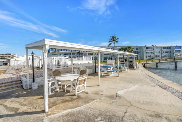 1868 SHORE DRIVE S 310, South Pasadena, FL 33707