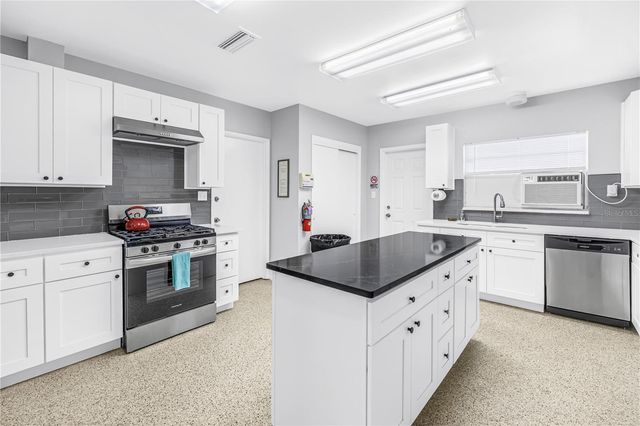 1868 SHORE DRIVE S 310, South Pasadena, FL 33707