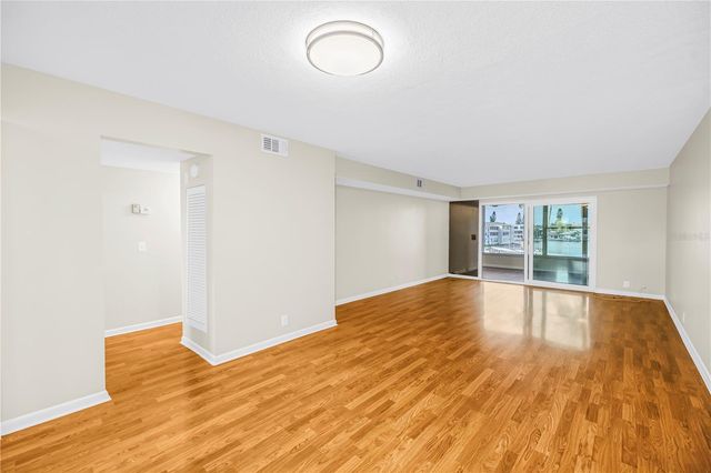 1868 SHORE DRIVE S 310, South Pasadena, FL 33707