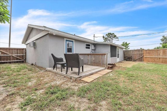 1144 PINE STREET, Englewood, FL 34223