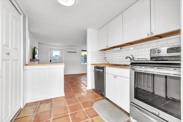 1144 PINE STREET, Englewood, FL 34223