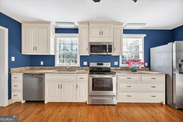 3325 Ingleside Avenue, Macon, GA 31204