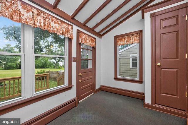 408 S 9TH ST, Perkasie, PA 18944