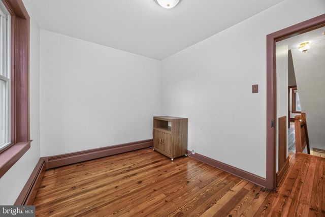 408 S 9TH ST, Perkasie, PA 18944
