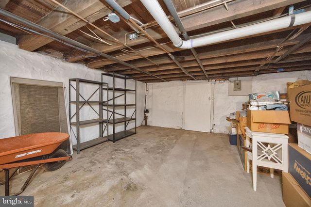 408 S 9TH ST, Perkasie, PA 18944