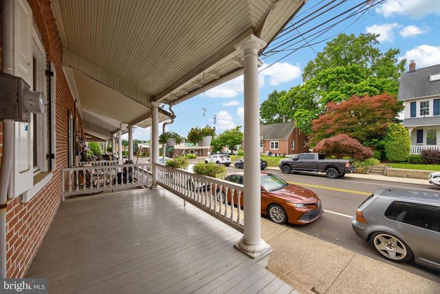 408 S 9TH ST, Perkasie, PA 18944