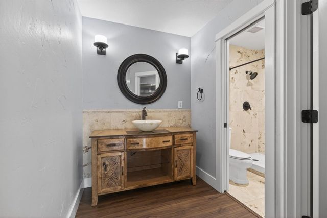 217 Earl Ave, Roseville, CA 95678