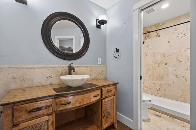 217 Earl Ave, Roseville, CA 95678