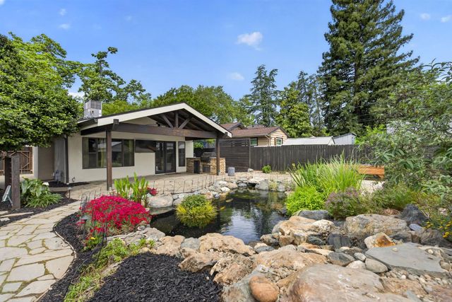 217 Earl Ave, Roseville, CA 95678