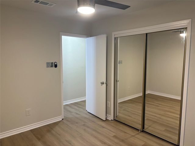1015 E Yager LN 83, Austin, TX 78753
