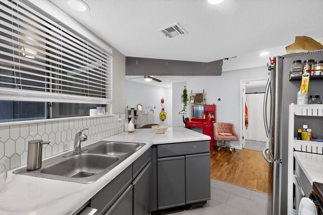 2500 Burleson RD 506, Austin, TX 78741