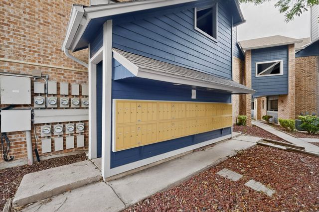 2500 Burleson RD 506, Austin, TX 78741