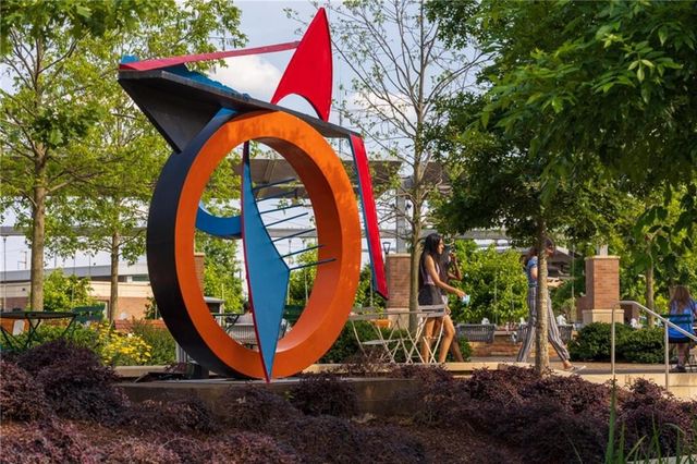 318 Sandy Springs Circle 110, Atlanta, GA 30328