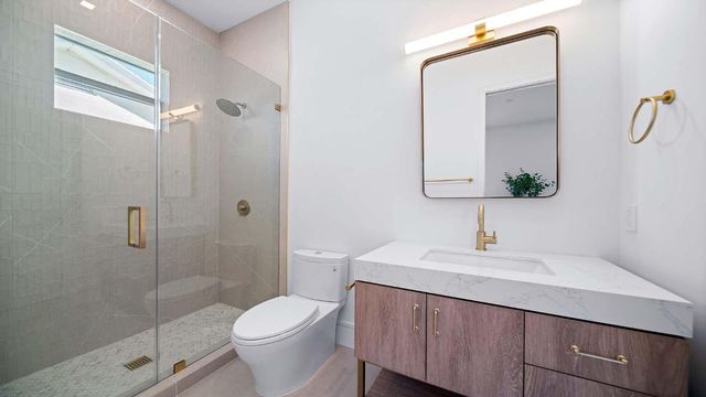 119 NE 10th Street, Delray Beach, FL 33444