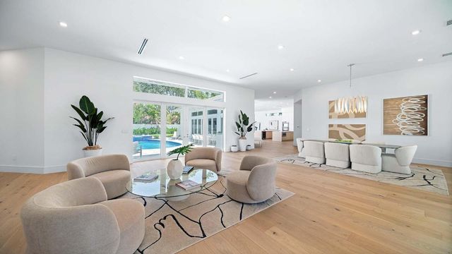 119 NE 10th Street, Delray Beach, FL 33444