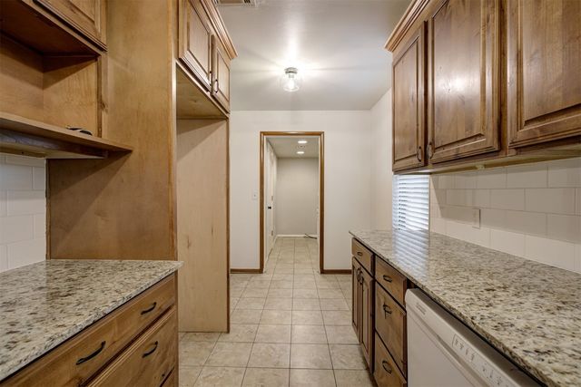 521 Fleetwood Drive, Norman, OK 73072