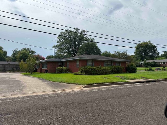 600 Woodcrest Lane, Longview, TX 75601