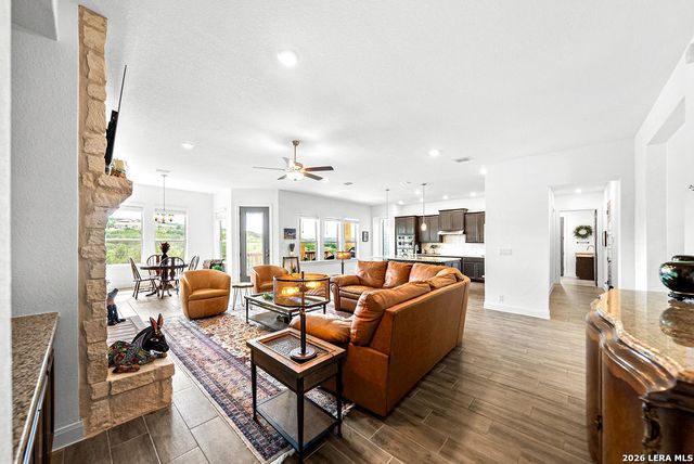 270 Blue Diamond, Boerne, TX 78006