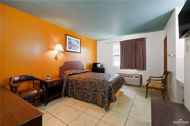 709 E Business 83, Weslaco, TX 78596